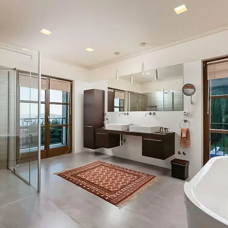 Marnano Villa *