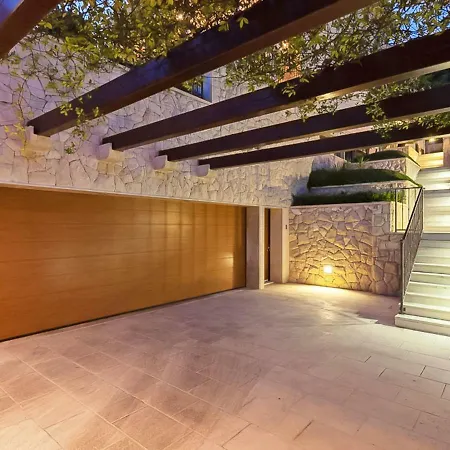 Marnano Villa *
