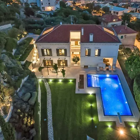 Marnano Villa